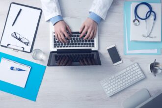 doctor_computer