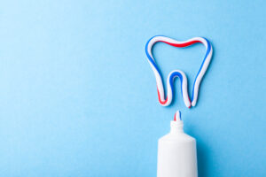 4 Tips For Keeping Your Teeth Healthy In The New Year