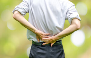 6 Natural Remedies For Back Pain You Can Try