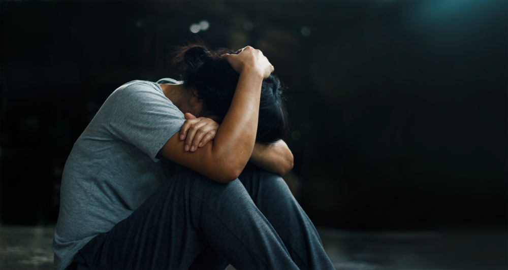 How To Help Someone You Love When They're Living With PTSD