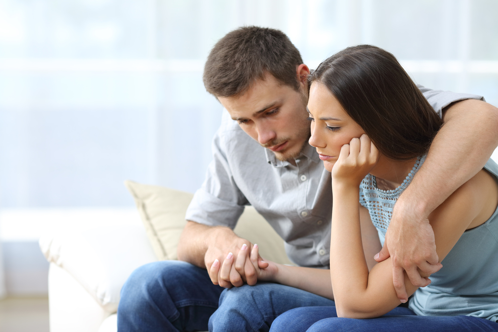 how to recognize relationship anxiety