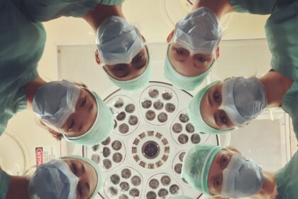 national-cancer-institute-701-FJcjLAQ-unsplash