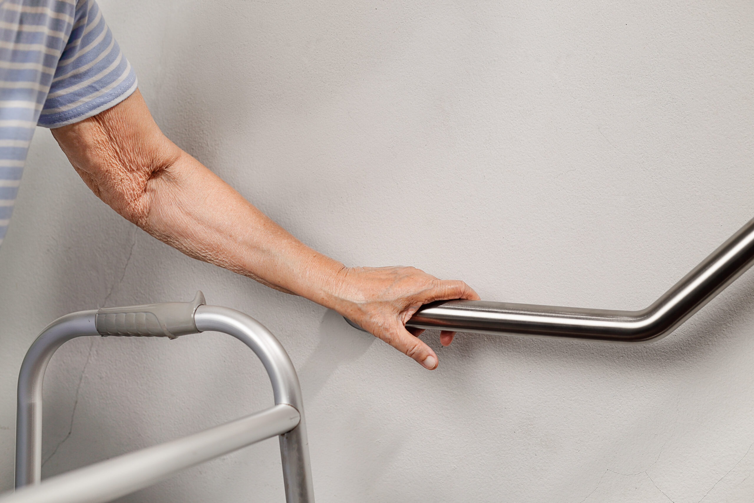  7 Very Important Steps to Make Your Home Safe for Seniors