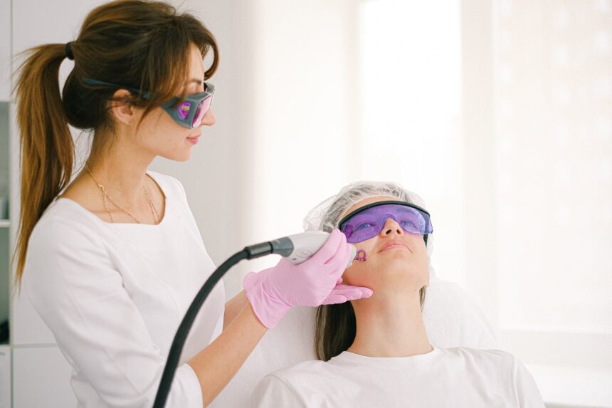 woman in white crew neck t shirt wearing blue goggles