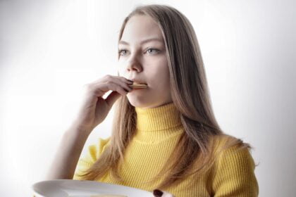 Midnight Cravings: Loose Those Late Night Snacks If you wish to keep your Belly Tight