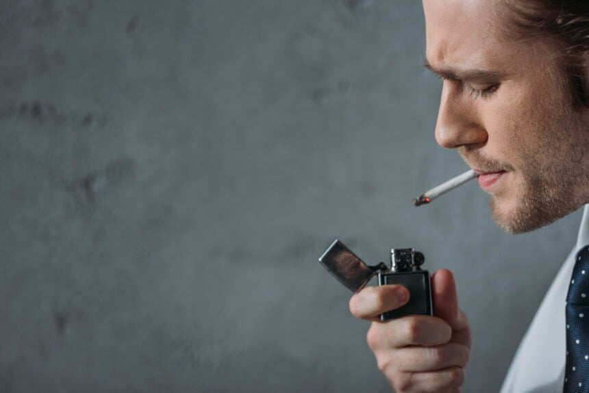 smoking causes serious mental health risks