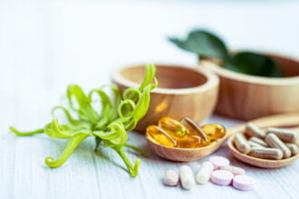 natural wellness supplements