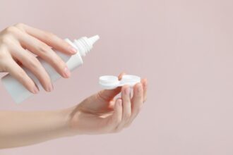 contact lenses maintenance