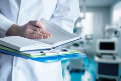 5 Steps to a Promising Career as a Healthcare Administrator